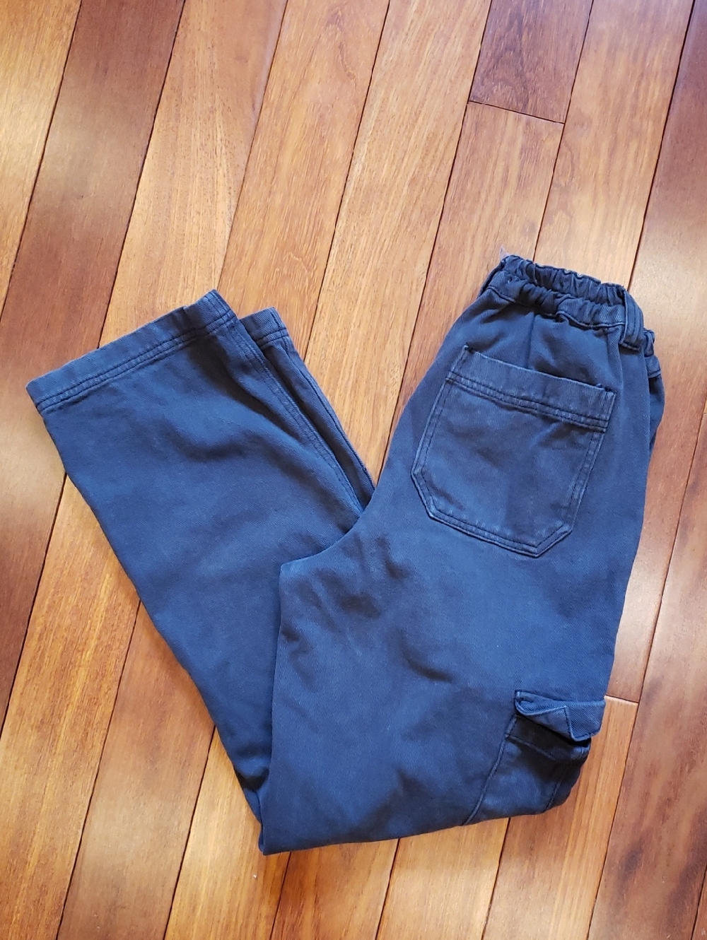Pac Sun black denim cargo jeans. Women's Small